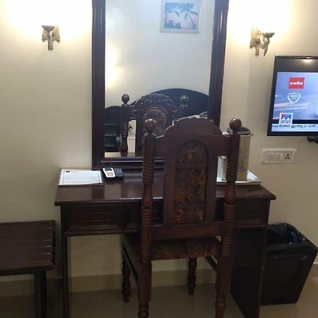 Hotel Residency Park Μπανγκαλόρ Εξωτερικό φωτογραφία